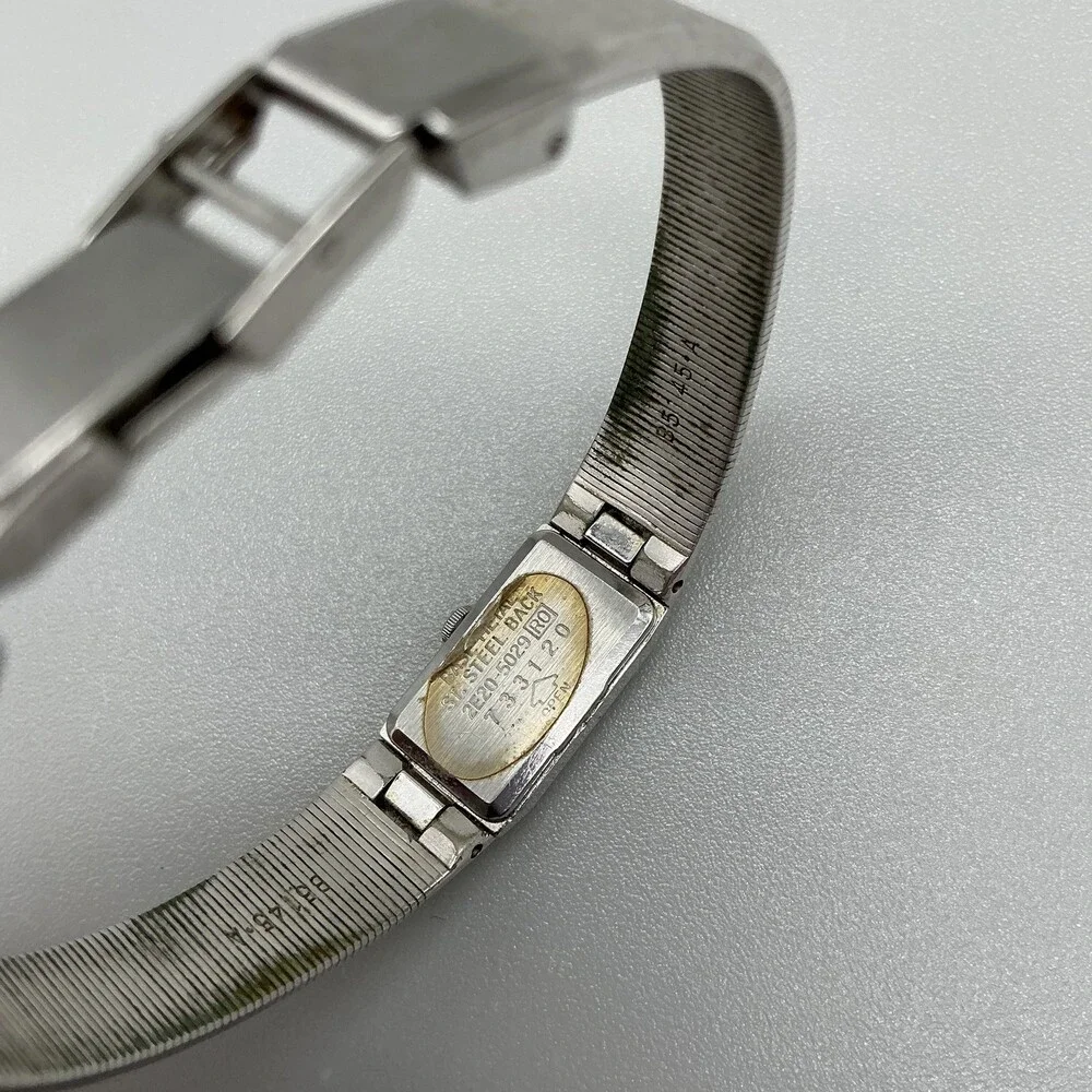 Vintage Seiko Womens Watch 11mm White Dial Bangle NOT RUNNING FOR PARTS 6.25